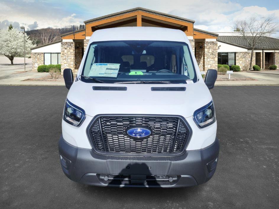 2024 Ford Transit Passenger XL photo 2