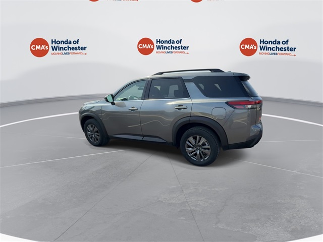2024 Nissan Pathfinder SV photo 7