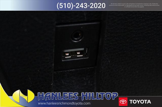 2020 Toyota Corolla SE photo 13