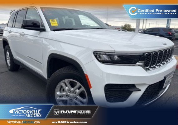 2025 Jeep Grand Cherokee Laredo's photo