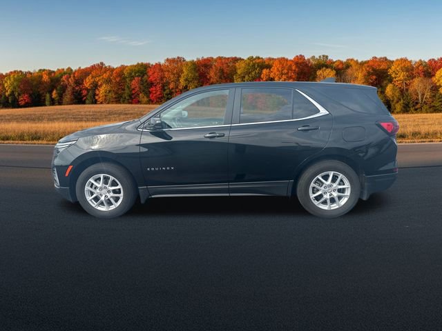 2022 Chevrolet Equinox LT photo 2