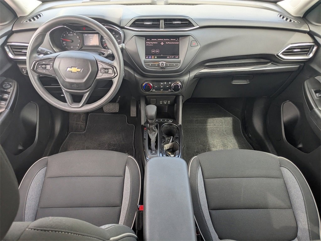 2023 Chevrolet Trailblazer LT photo 14