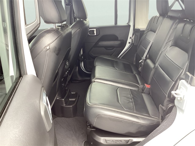 2023 Jeep Wrangler Sahara 4xe photo 9
