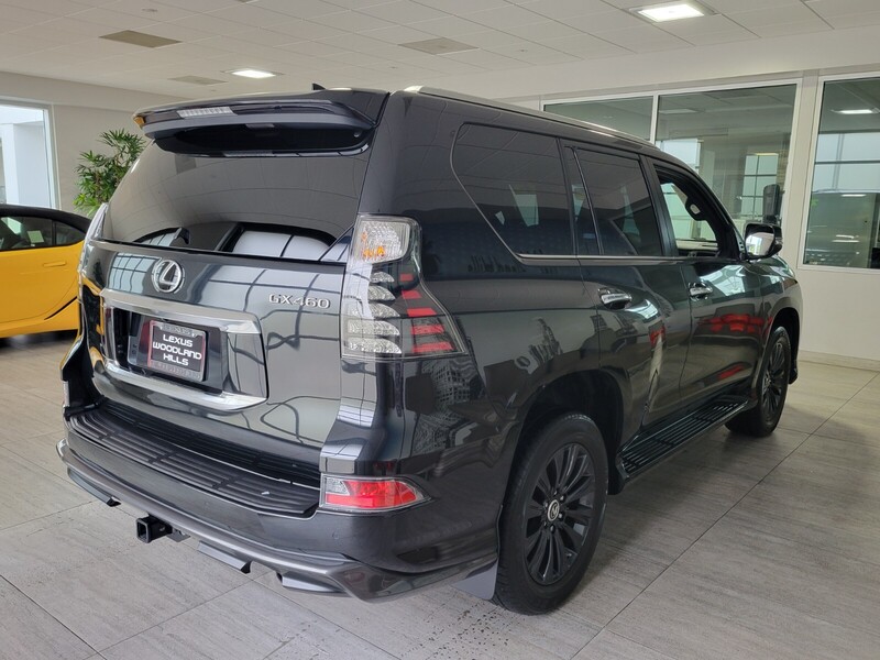 2023 Lexus GX 460 Premium photo 5