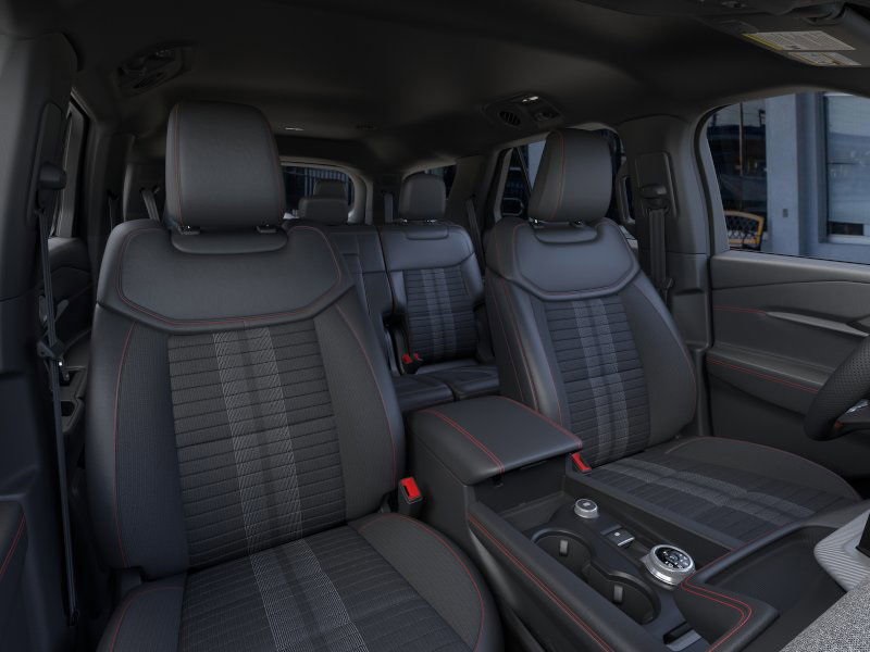 2025 Ford Explorer ST-Line photo 6