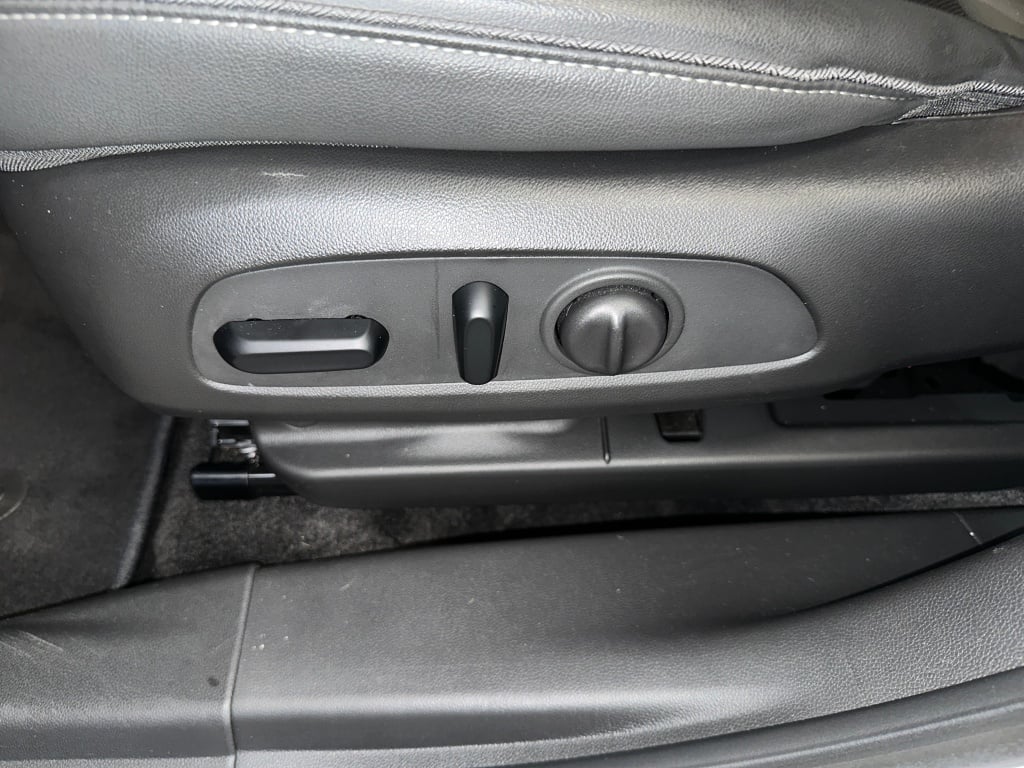2024 Buick Encore GX Sport Touring photo 3