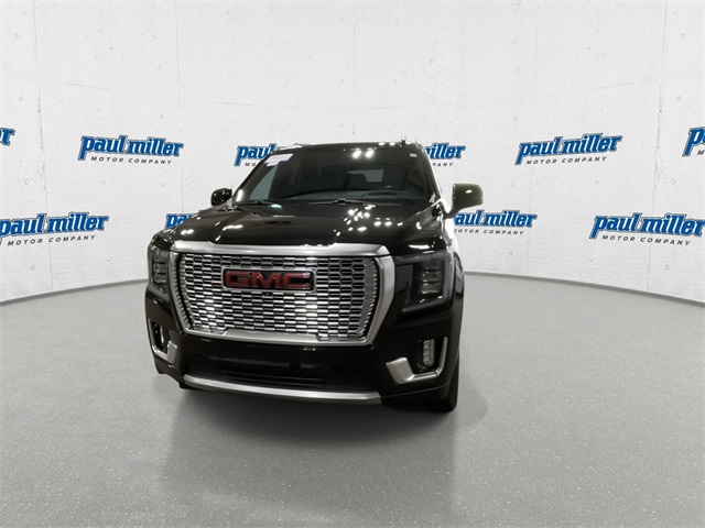 2021 Gmc Yukon Denali photo 3