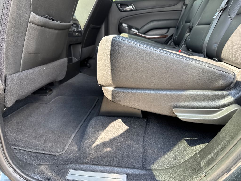 2020 Gmc Yukon SLT photo 20