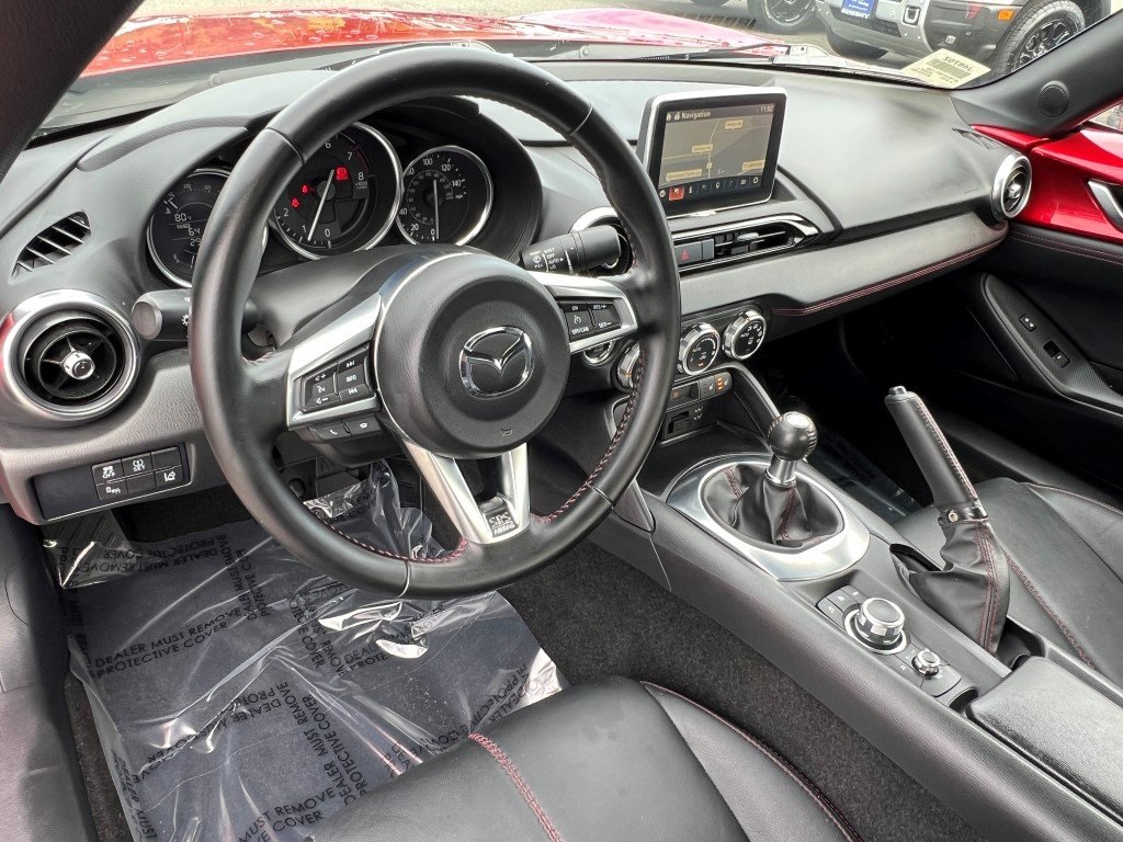 2016 Mazda MX-5 Miata Miata Grand Touring photo 2