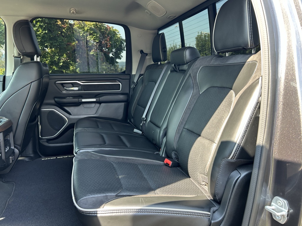 2022 Ram 1500 Laramie photo 24