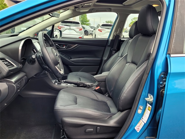 2017 Subaru Impreza 2.0i Limited photo 3