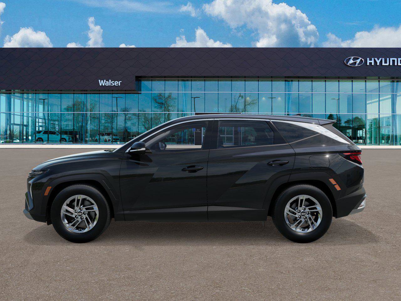 2026 Hyundai Tucson SE photo 2