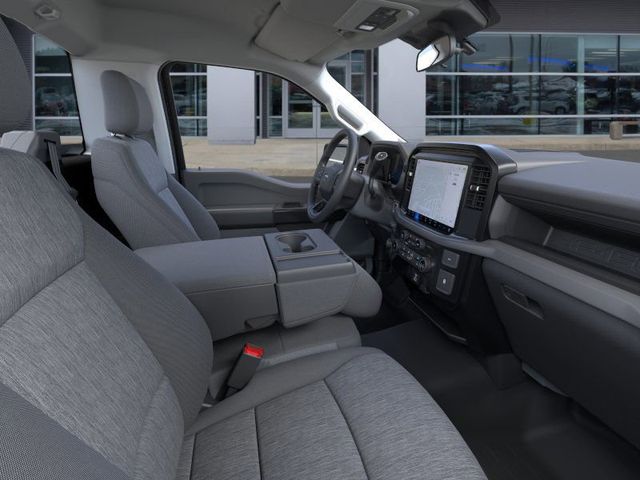 2025 Ford F-150 XL photo 9