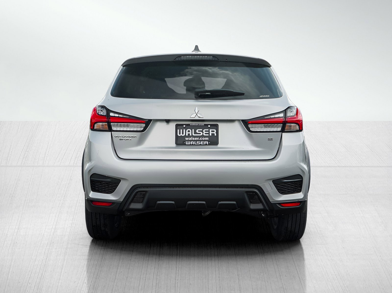 2025 Mitsubishi Outlander Sport SE photo 4