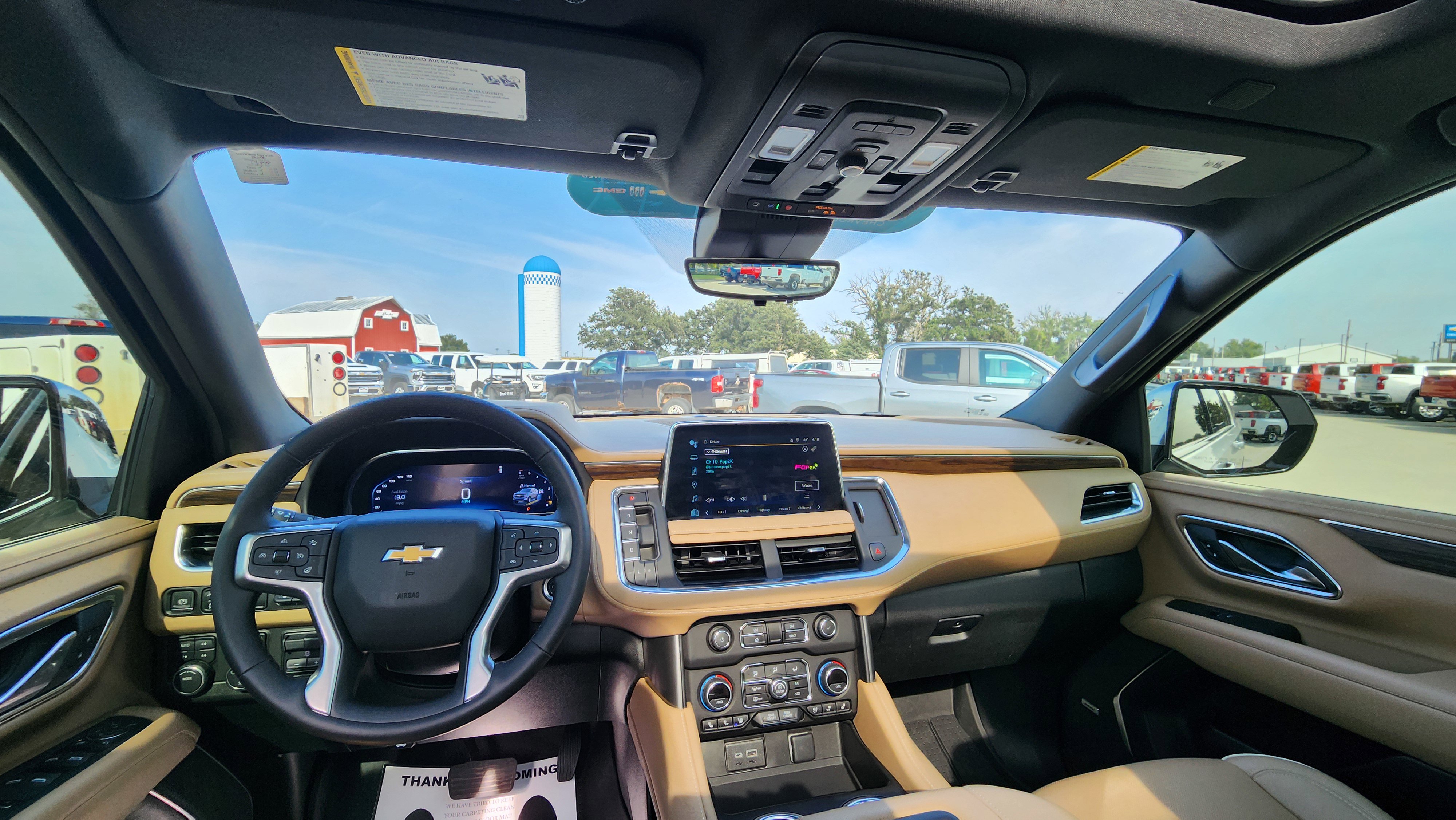 2024 Chevrolet Suburban Premier photo 12