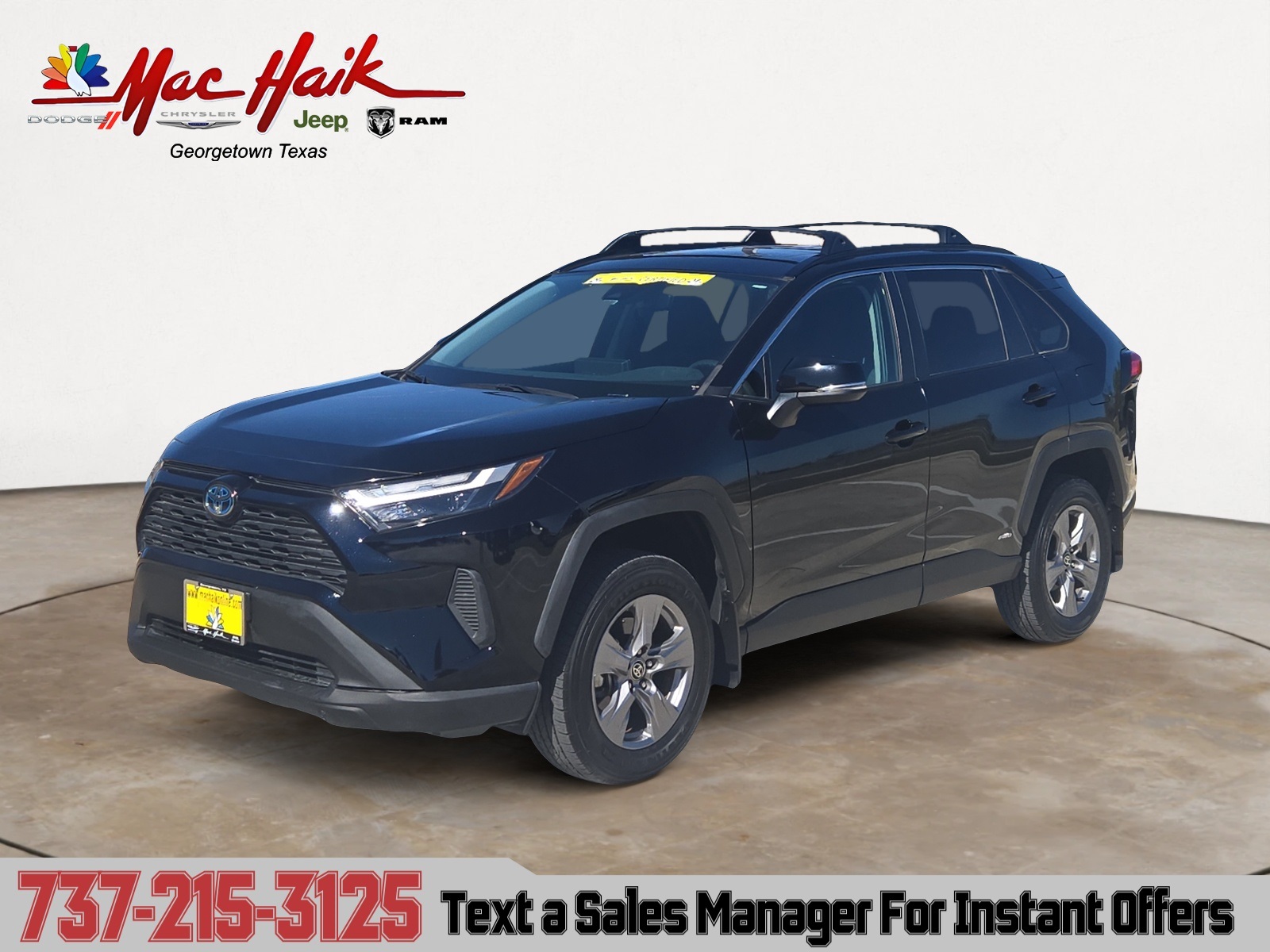 2024 Toyota RAV4 XLE's photo