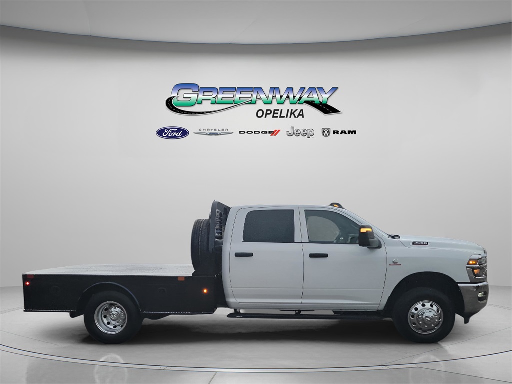2026 Ram 3500 Tradesman photo 6