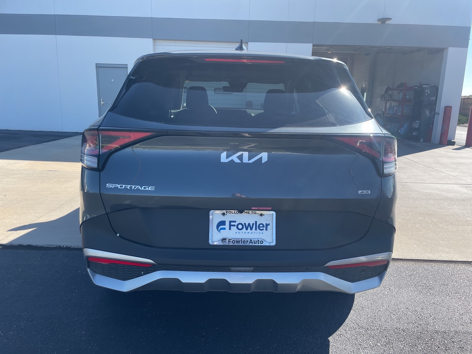 2025 Kia Sportage LX photo 4