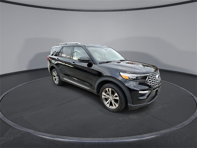 2020 Ford Explorer Platinum photo 2