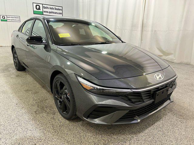 2026 Hyundai Elantra SEL's photo