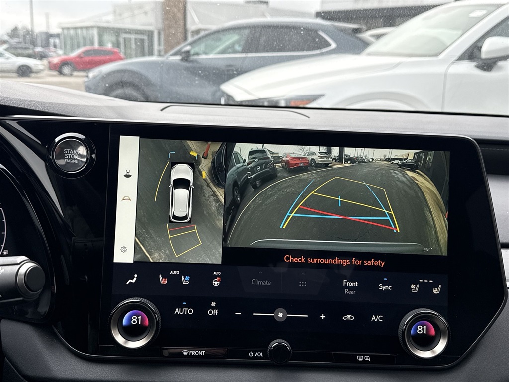 2024 LEXUS RX - Image 16