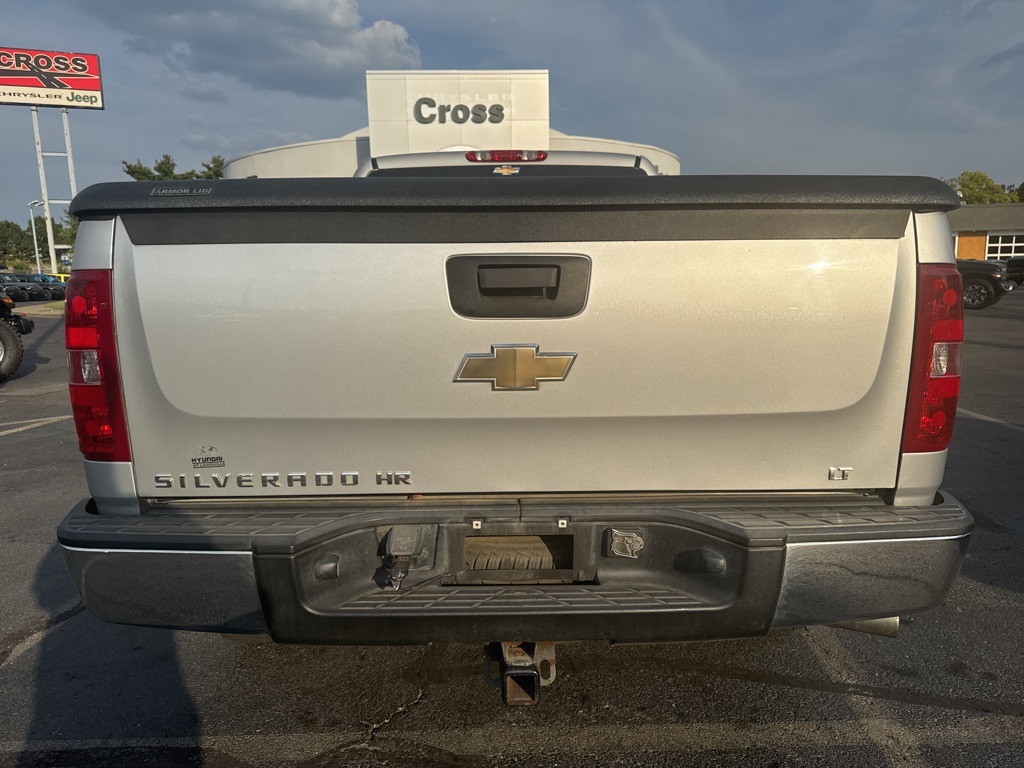 2010 Chevrolet Silverado 1500 LT photo 4