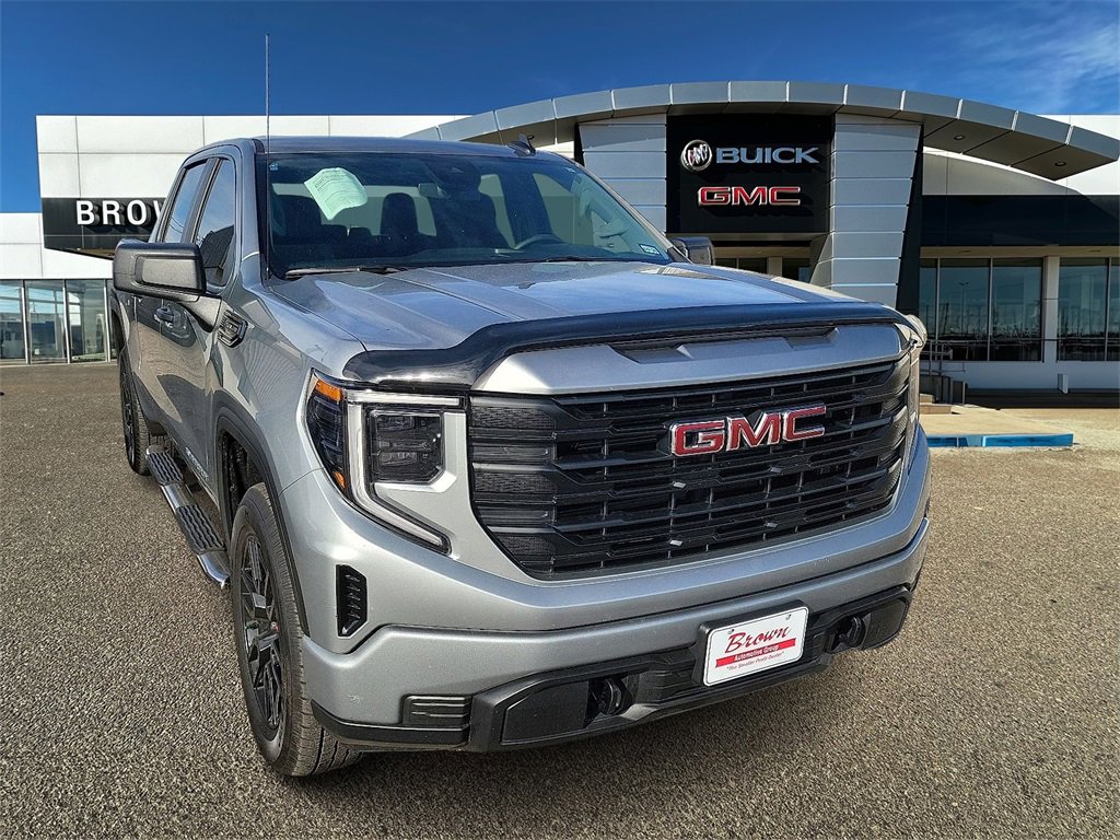 2024 GMC Sierra 1500 Pro's photo