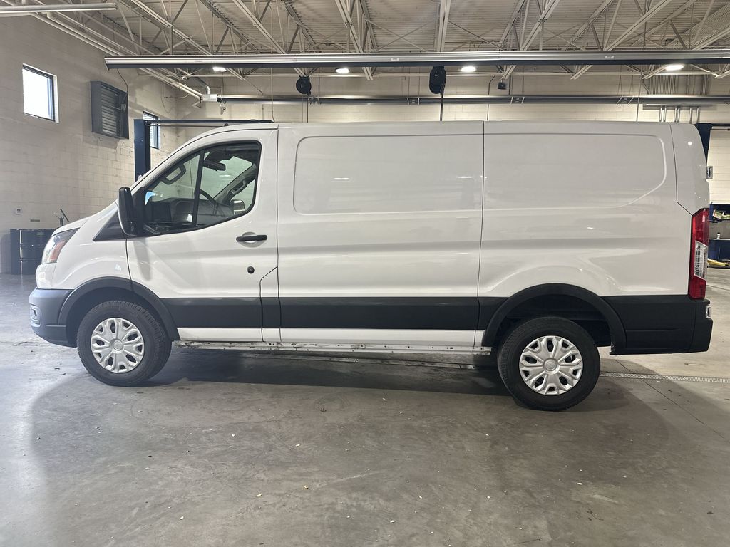 2024 Ford Transit photo 4