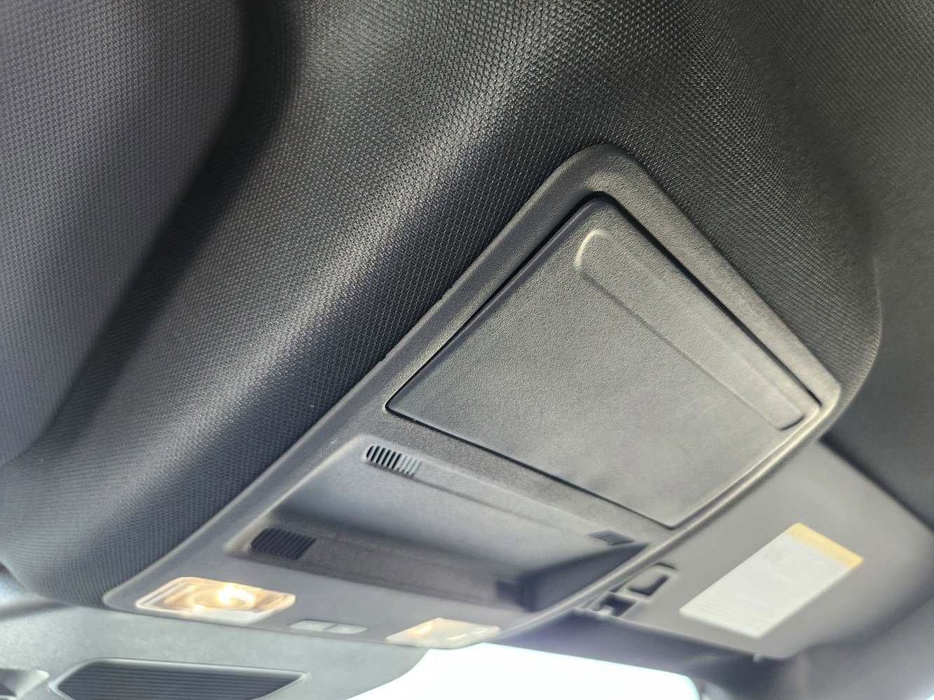 2025 Ford Escape ST-Line photo 11