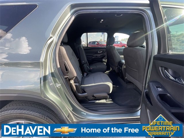 2023 Chevrolet Traverse Cloth photo 7