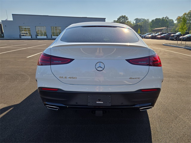 2026 Mercedes Benz GLE 450 4MATIC photo 3