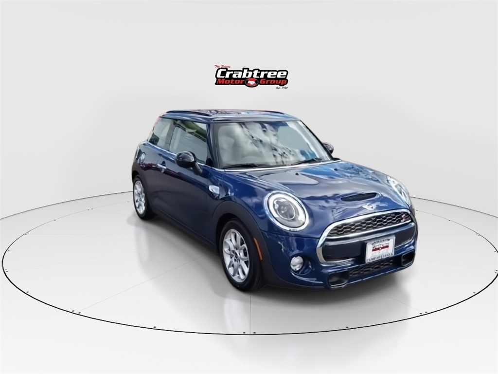 Used 2018 MINI Cooper S with VIN WMWXP7C53J2A47281 for sale in East Haven, CT