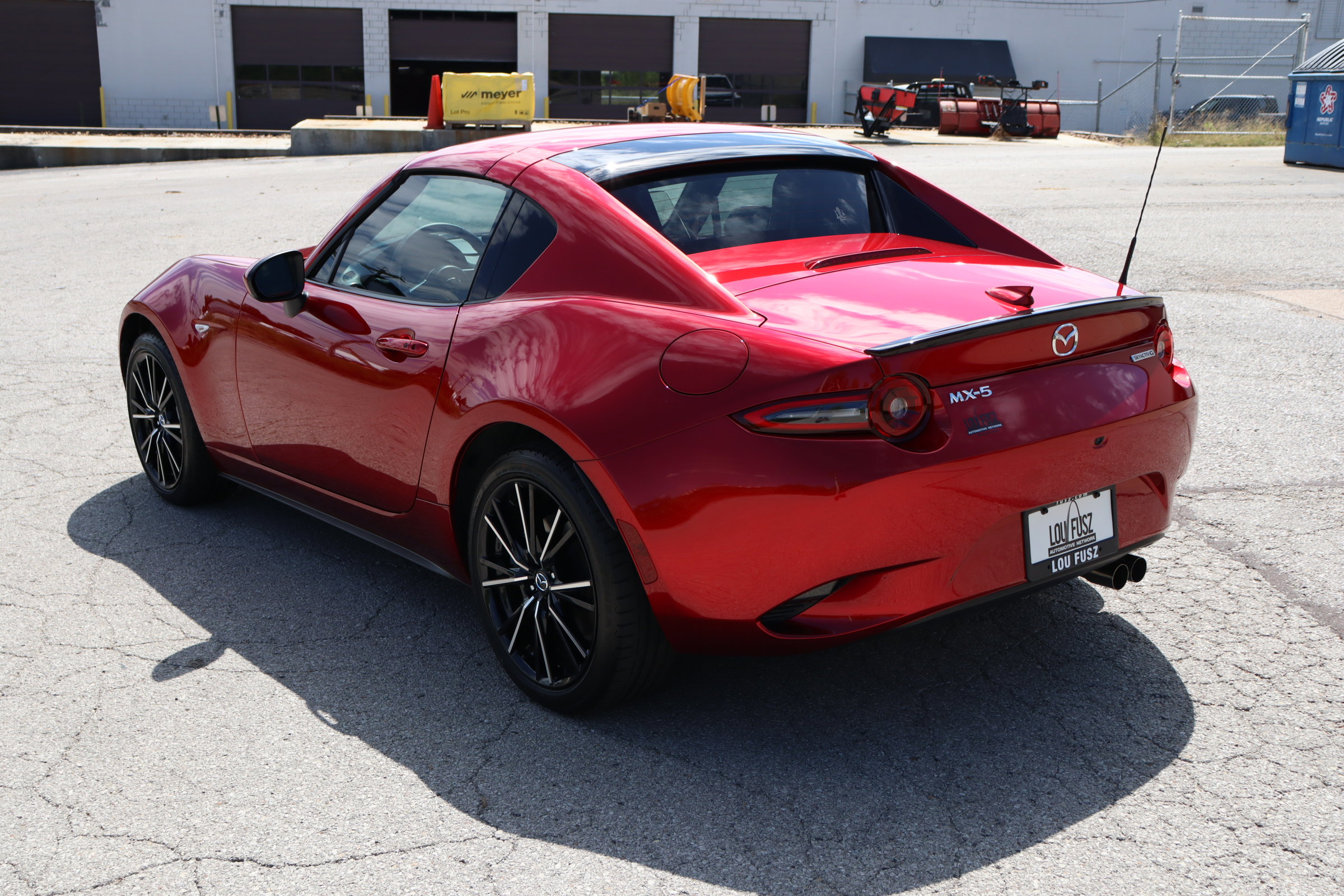 2025 Mazda MX-5 Miata Miata RF Grand Touring photo 4