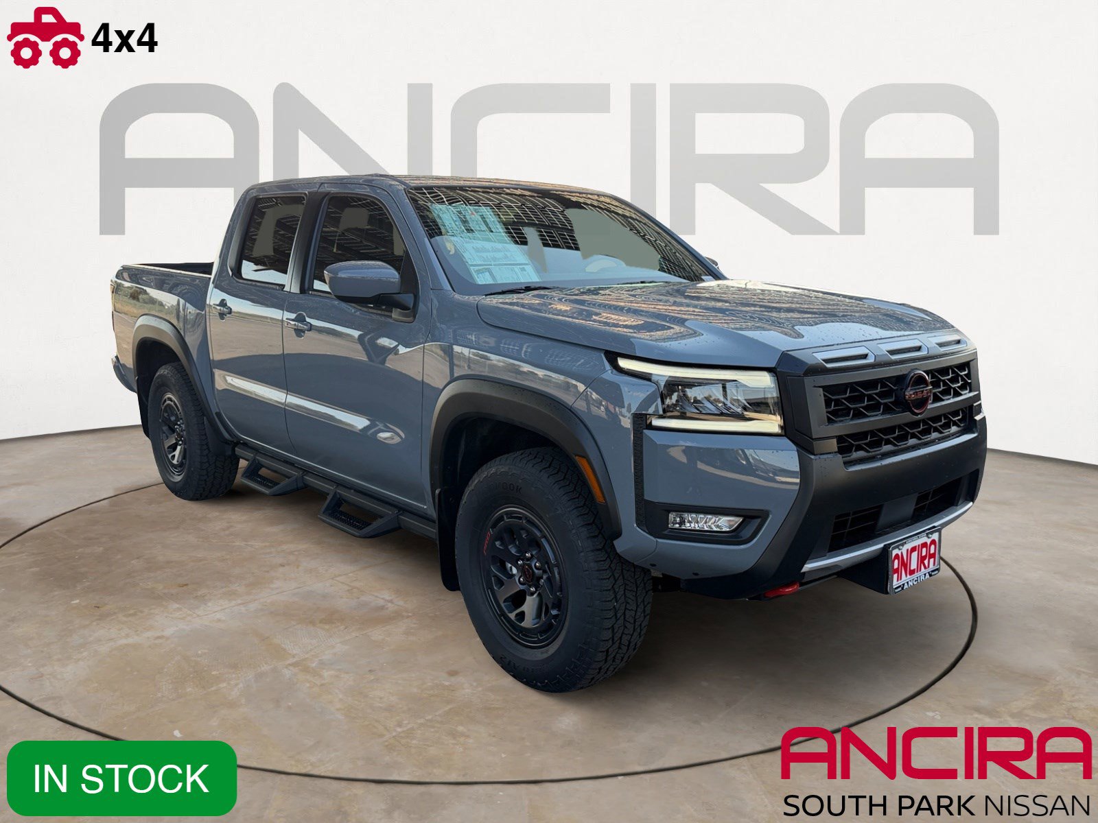 2026 Nissan Frontier PRO-4X's photo