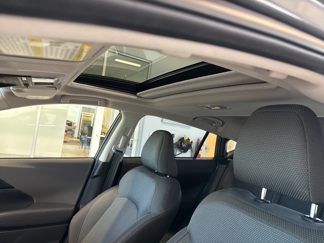 2024 Subaru Crosstrek Premium photo 2