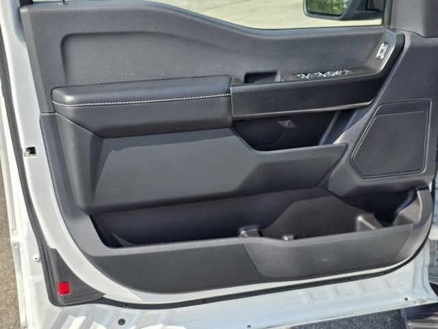 2022 Ford F-150 XL photo 12