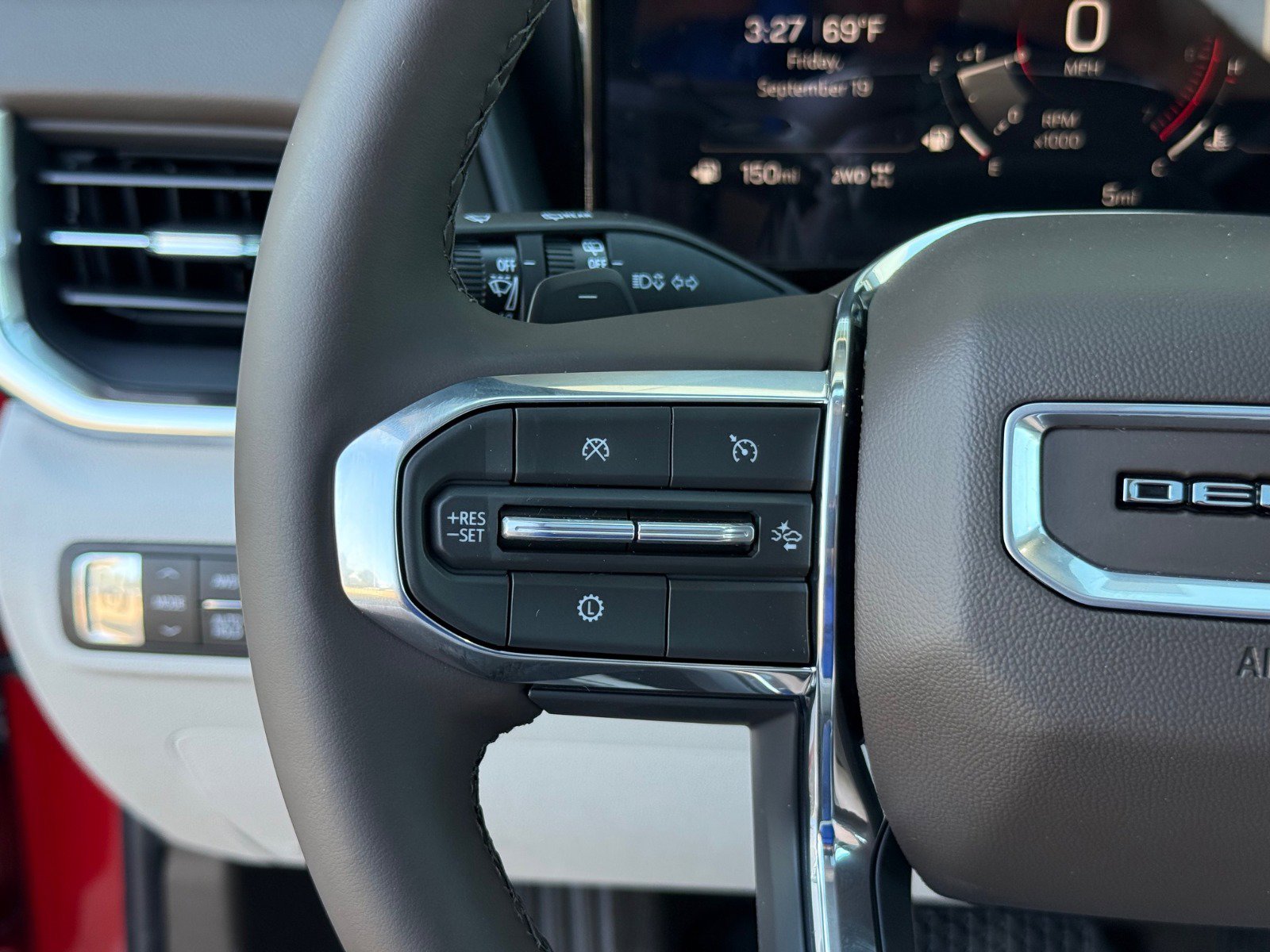 2026 Gmc Terrain Denali photo 18
