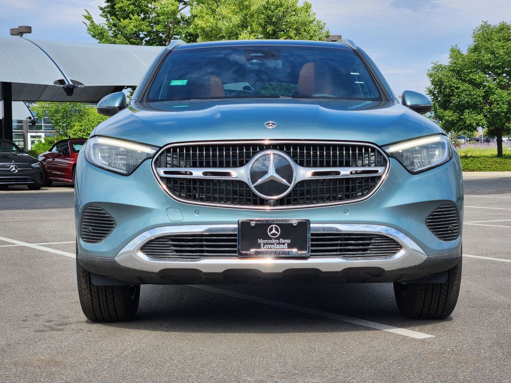 2026 Mercedes Benz GLC 350e 4MATIC photo 3