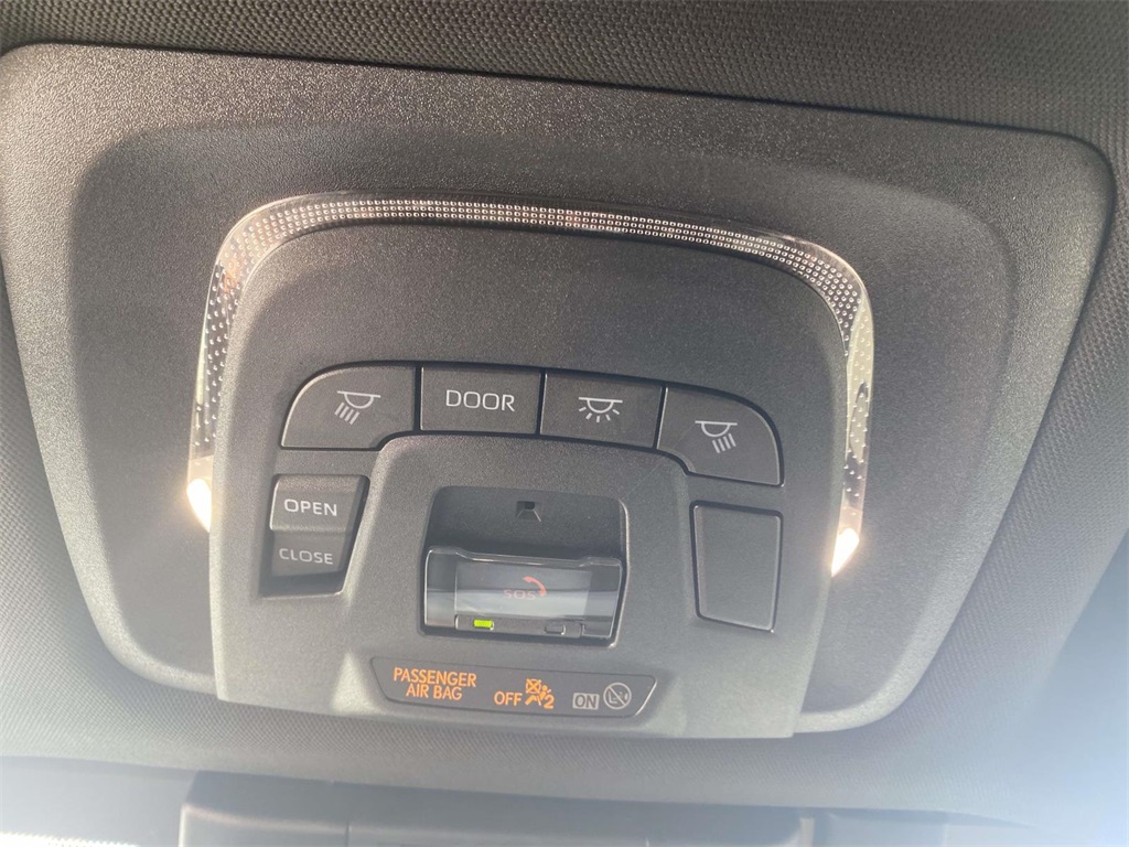 2024 Toyota bZ4X XLE photo 24