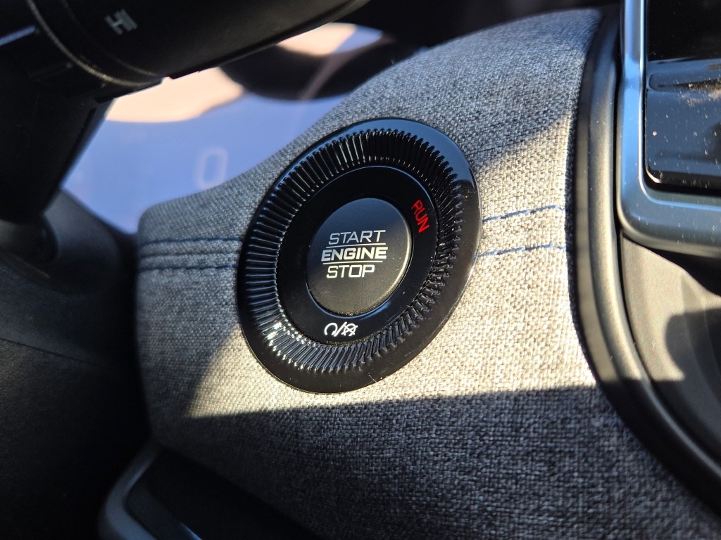 2025 Jeep Compass Latitude photo 29