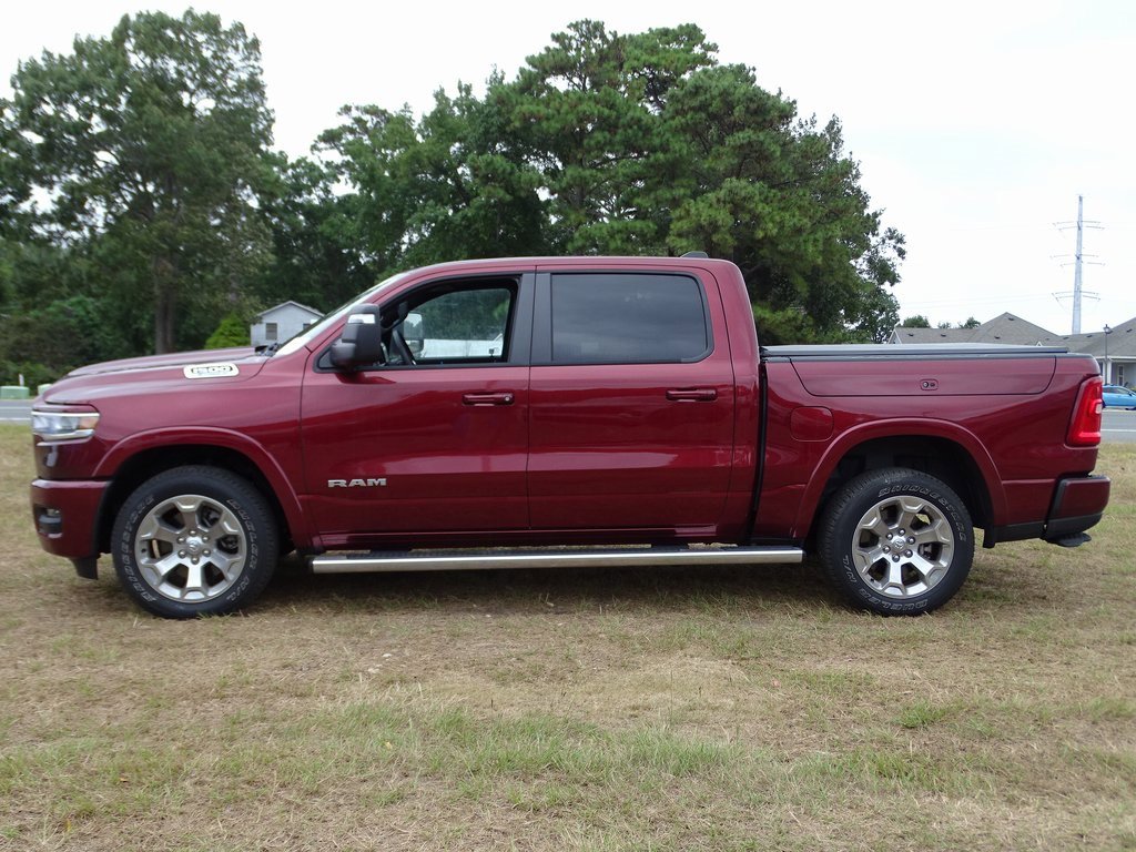 2025 Ram 1500 Big Horn photo 3