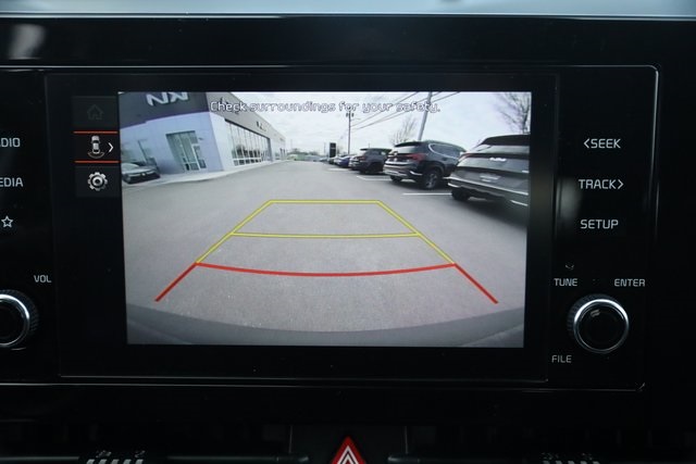2025 Kia Sportage Hybrid LX photo 4