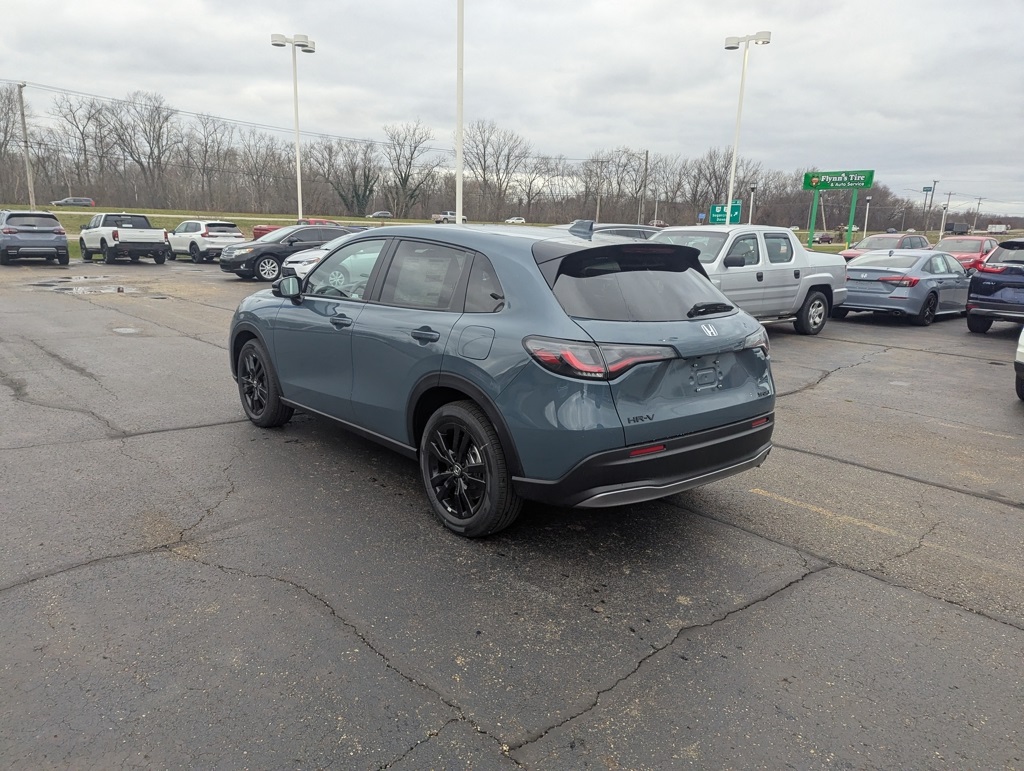 2026 Honda HR-V Sport photo 2