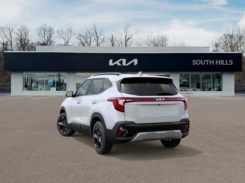 2026 Kia Seltos EX photo 2