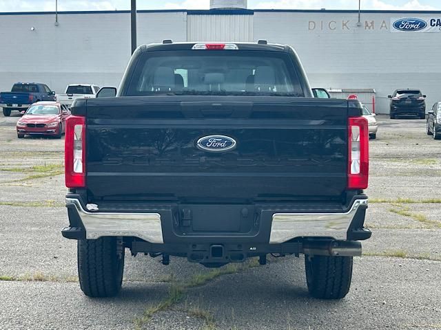 2026 Ford F-350 XL photo 10