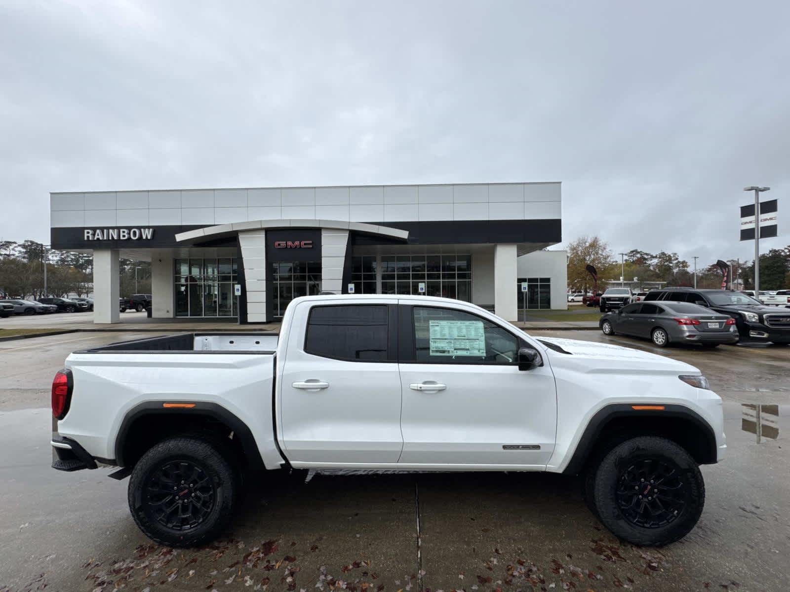 2026 GMC Canyon Elevation's photo