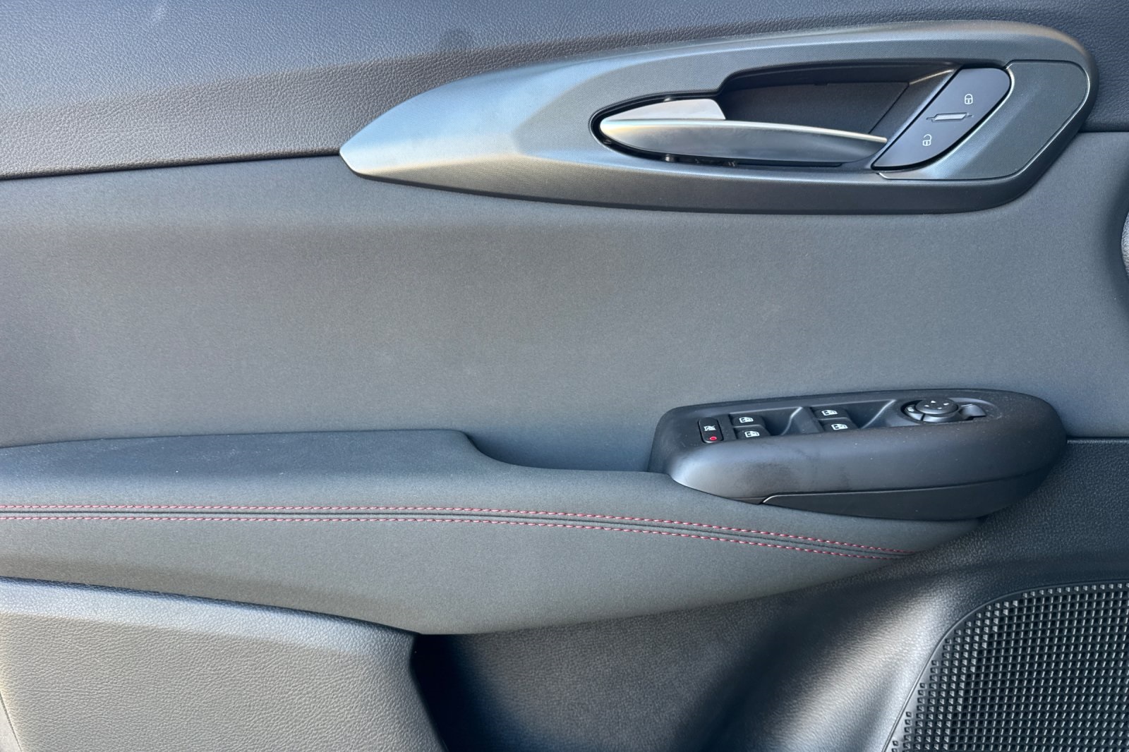 2024 Dodge Hornet GT photo 8