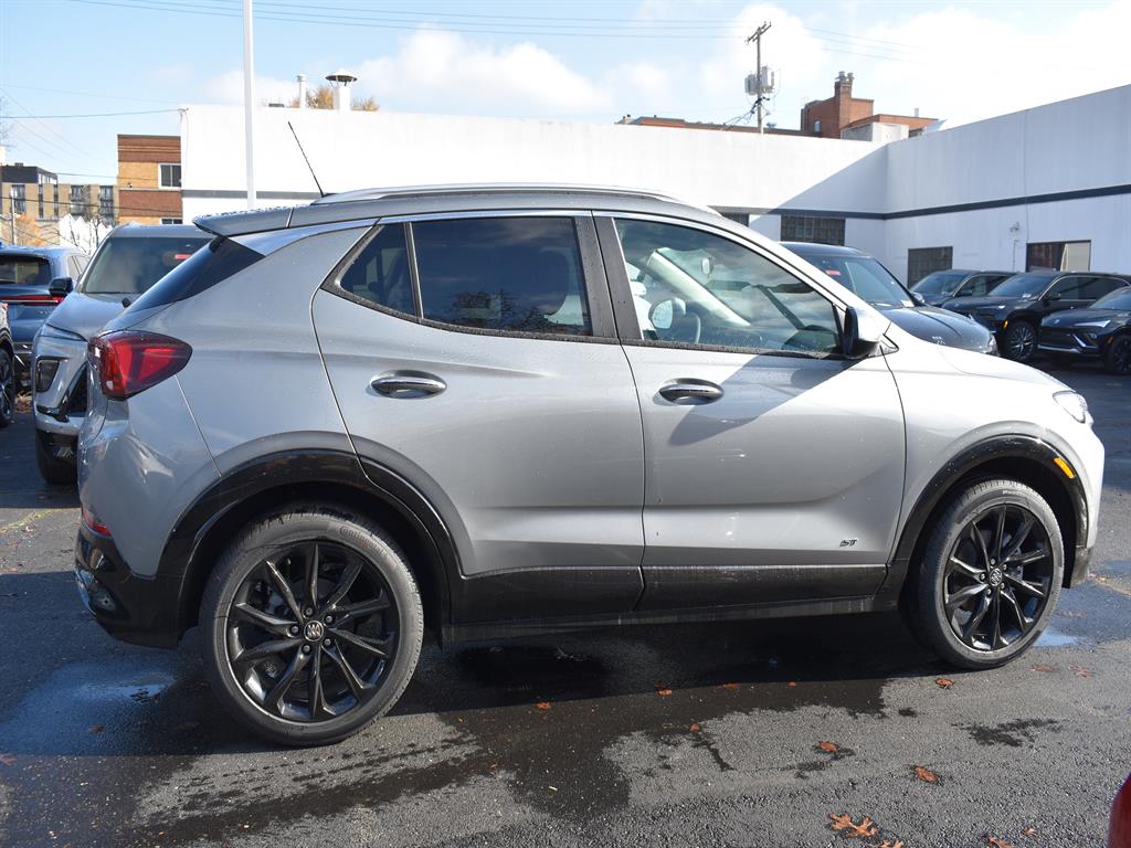2026 Buick Encore GX Sport Touring photo 4
