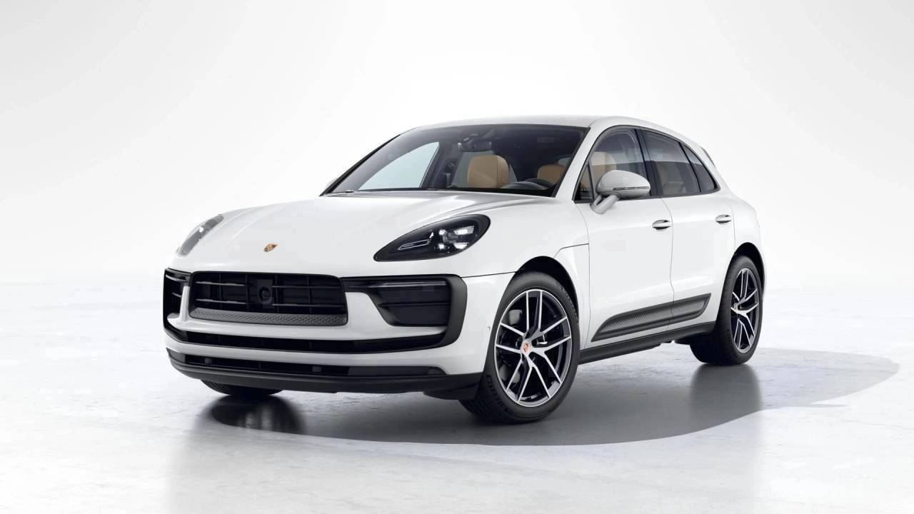 2026 Porsche Macan Base