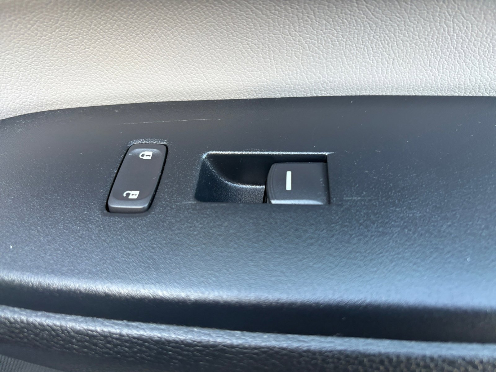 2017 Honda CR-V EX-L photo 34
